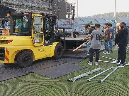 Event Flooring mat to protect grass