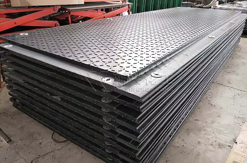 Mobile road coverage mats