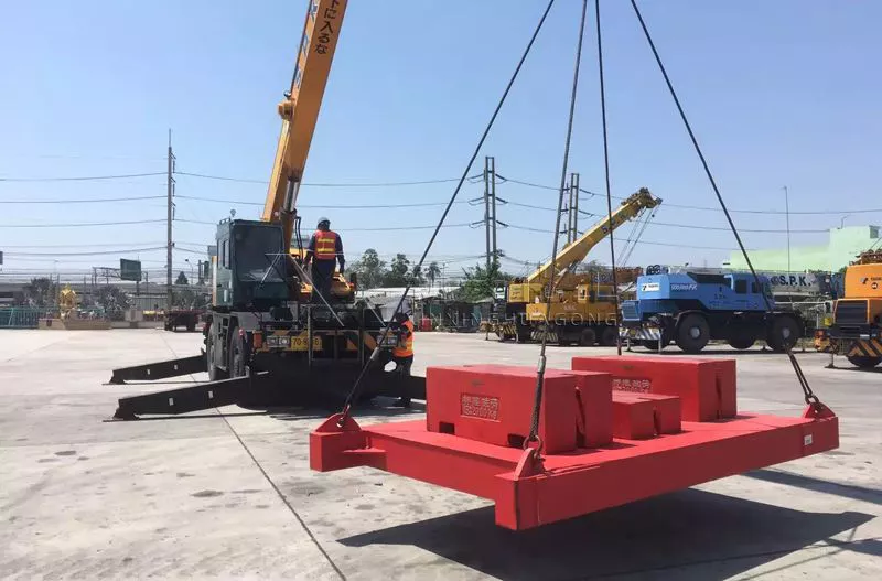Crane outrigger stabilizer pad