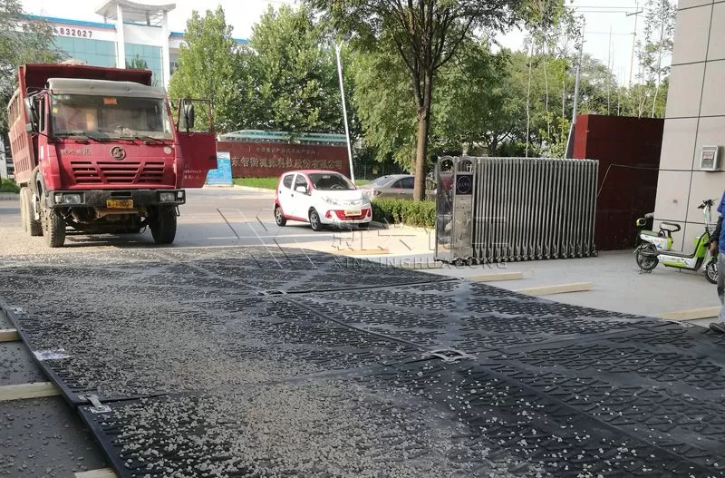 plastic ground cover mat